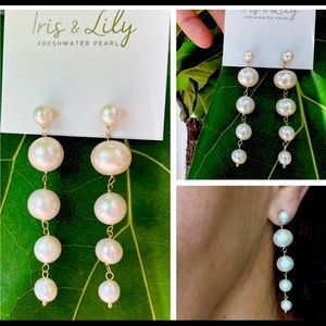 IRIS & LILY Freshwater pears drop earrings